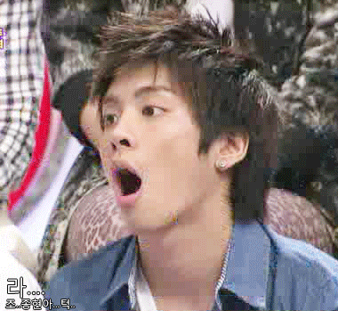 SHINee funny pictures - Page 2 Jjong